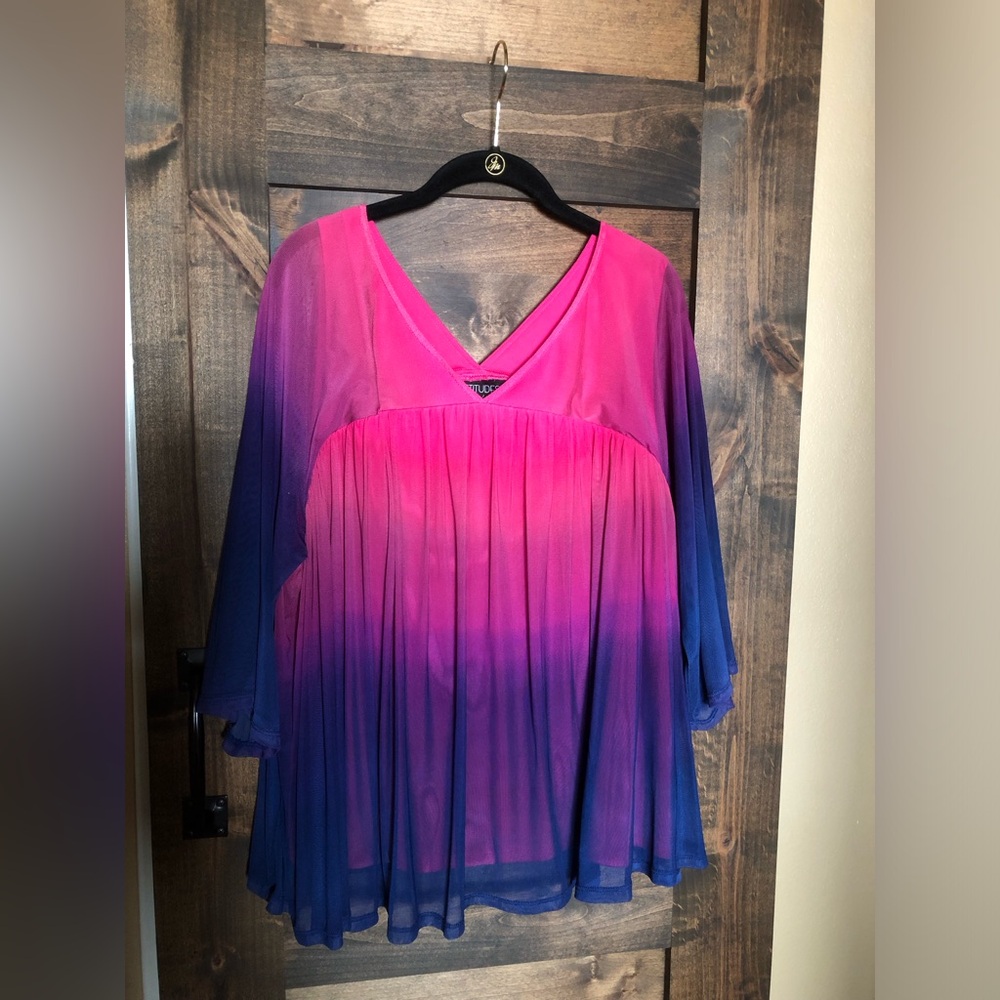 Mesh knit tunic by Attitudes by Renee